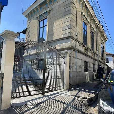 Casa Continentelor Hotel Câmpulung Bagian luar foto