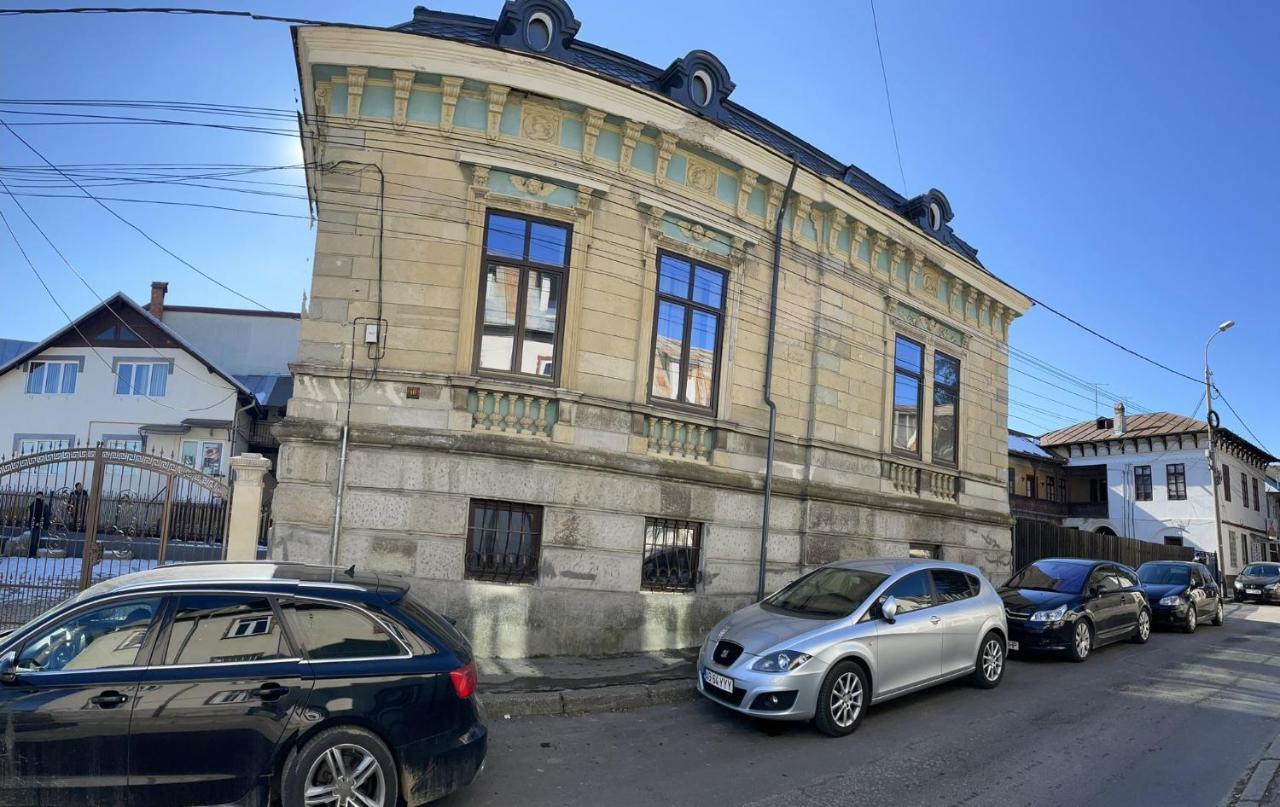 Casa Continentelor Hotel Câmpulung Bagian luar foto