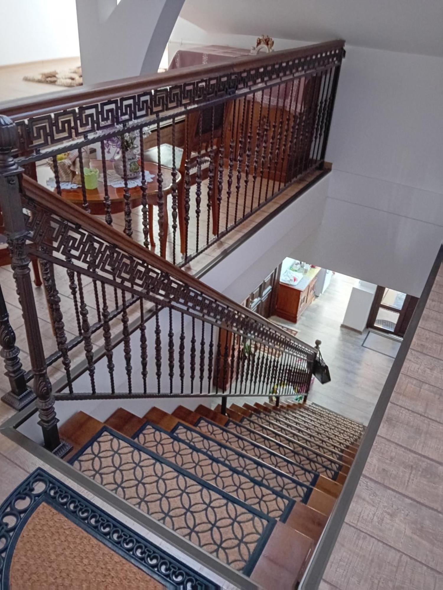 Casa Continentelor Hotel Câmpulung Bagian luar foto