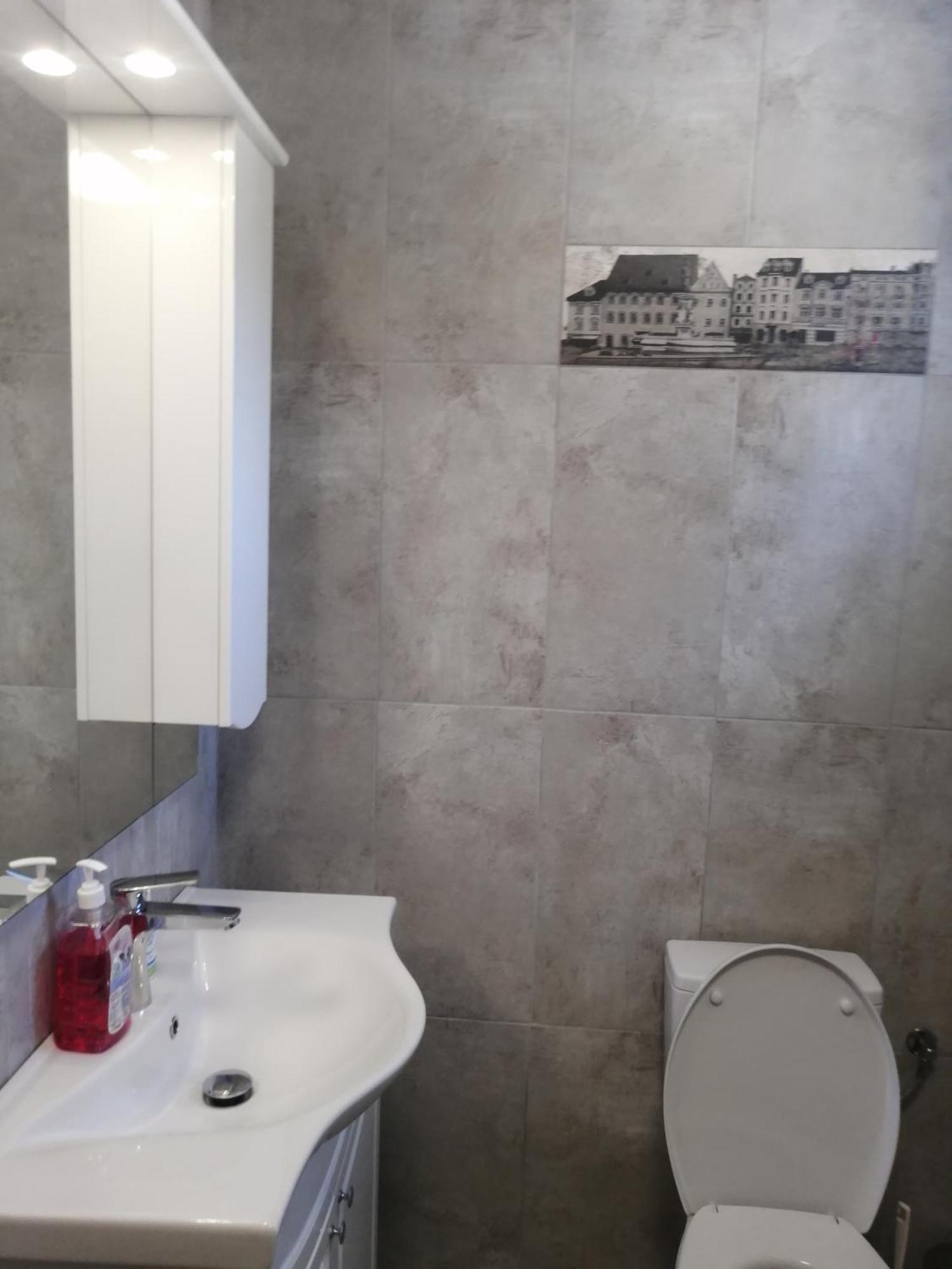Casa Continentelor Hotel Câmpulung Ruang foto