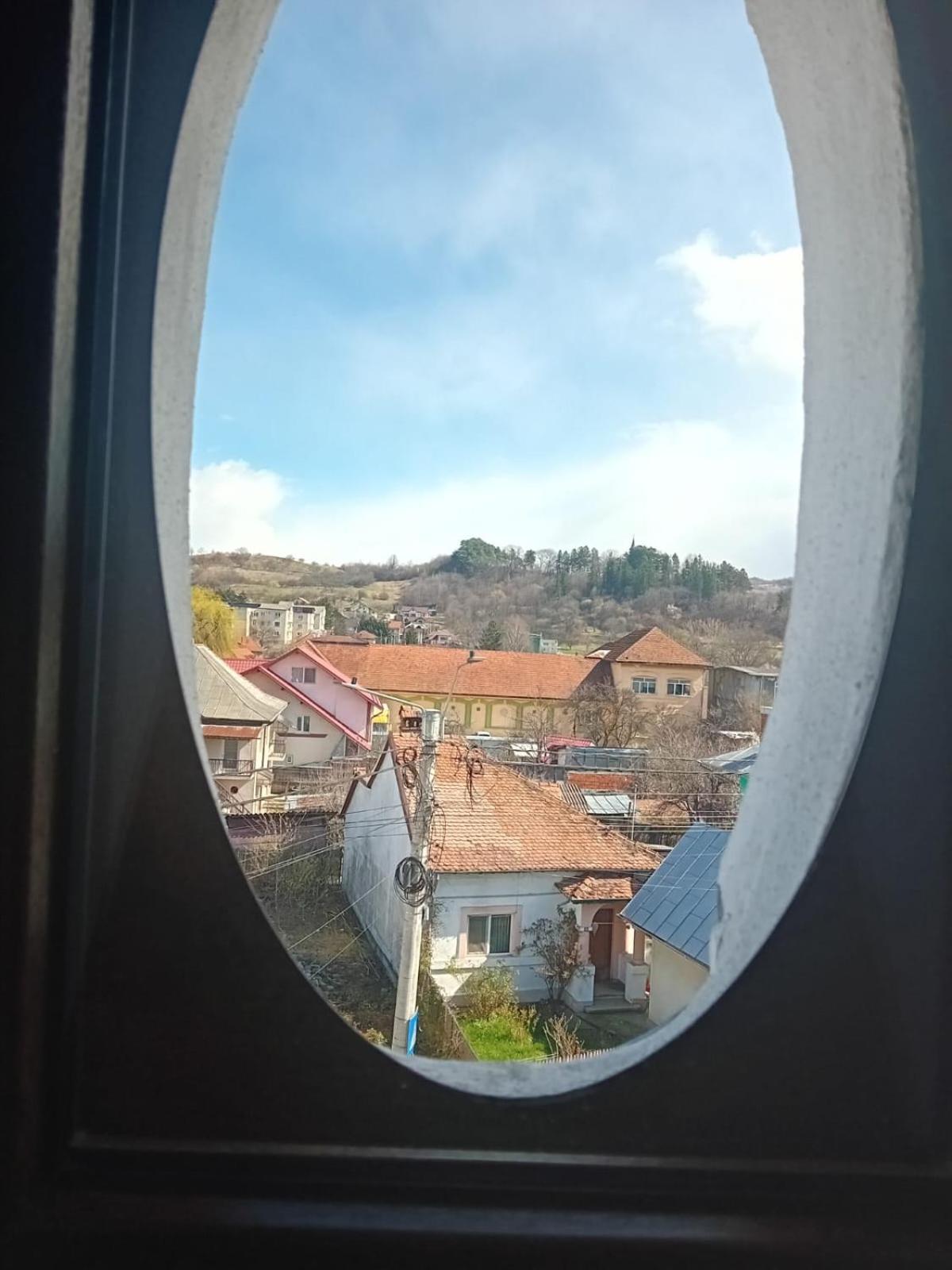 Casa Continentelor Hotel Câmpulung Bagian luar foto