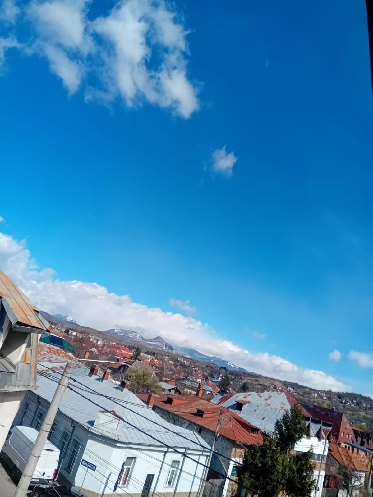 Casa Continentelor Hotel Câmpulung Bagian luar foto